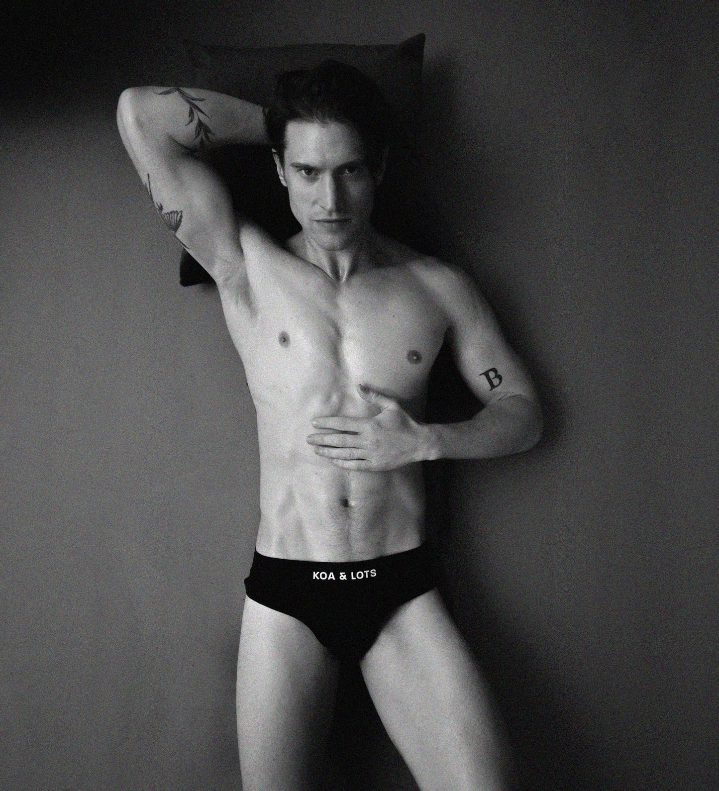 Black Y-Brief